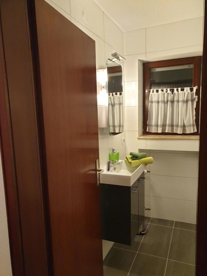 Fewo1&Frisch Renovierte Wohnung 巴特武尔察赫 外观 照片